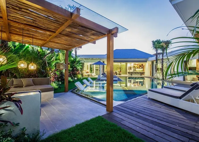 Luxury 6br Villa, Canggu, 400m To Finns *