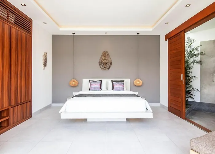 Luxury 6br Villa, Canggu, 400m To Finns ヴィラ *